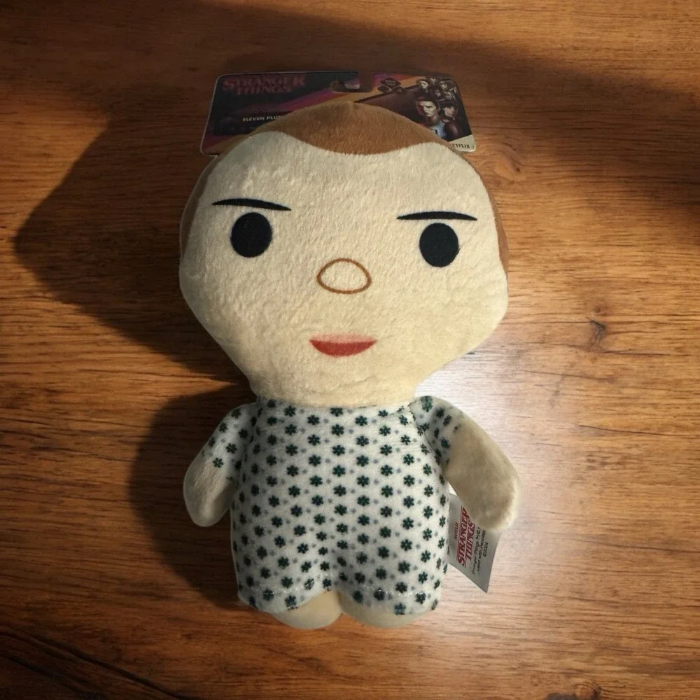 STRANGER THINGS ELEVEN 11 Plush Dog Toy Squeaker Netflix New BNWT‎ We SHIP FAST